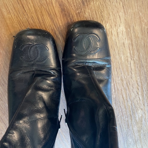 Chanel boot - Picture 2 of 4